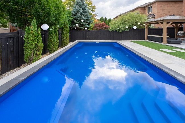 Swimming Pool Installation in Stoney Creek