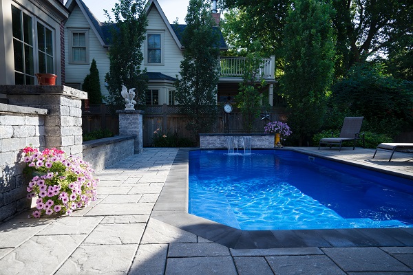 Grande Fiberglass Pool