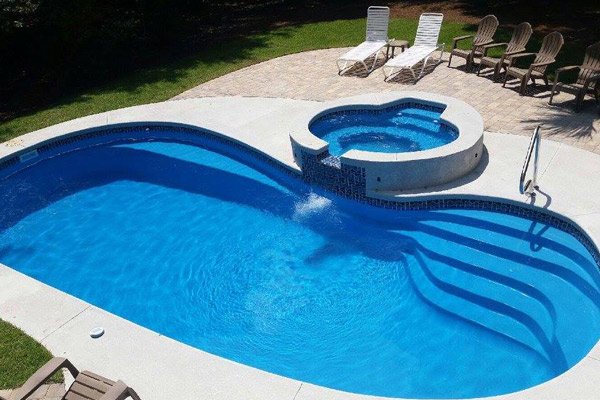 Oyster Fiberglass Pool Installation